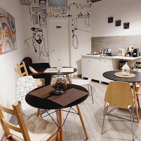 Etruska Porta Pia Guesthouse Рим Экстерьер фото